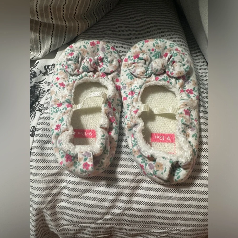 Carter’s Floral Baby Ballet Flats - Picture 4 of 6